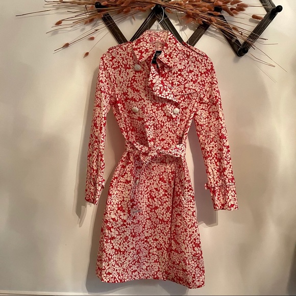 Burberry Raincoat / Slicker Trench Coat